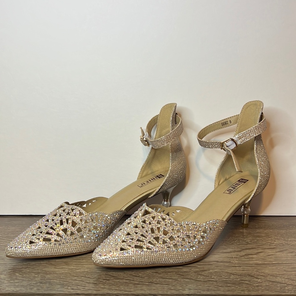 Gold Iridescent Closed Toe Heels - Picture 3 of 8